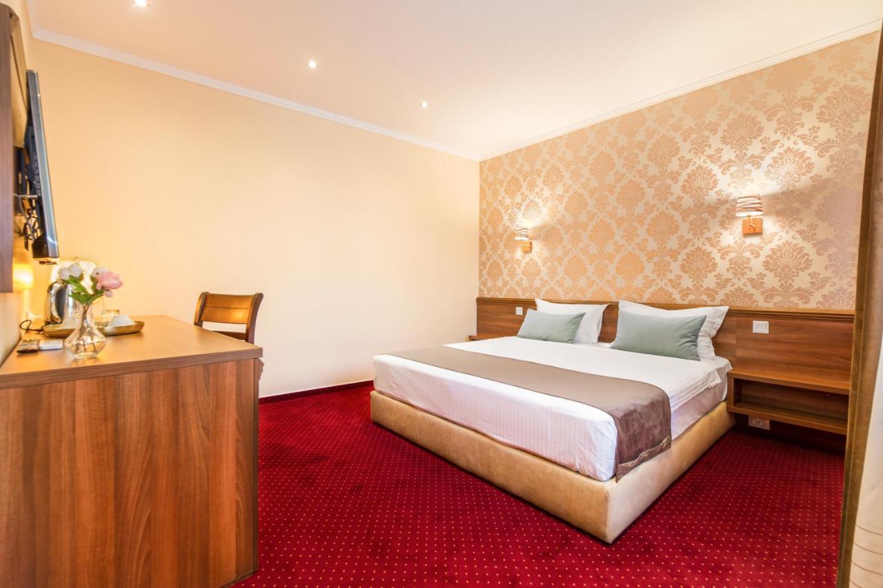 Bucur 9 Hotel บูคาเรสต์ ภายนอก รูปภาพ